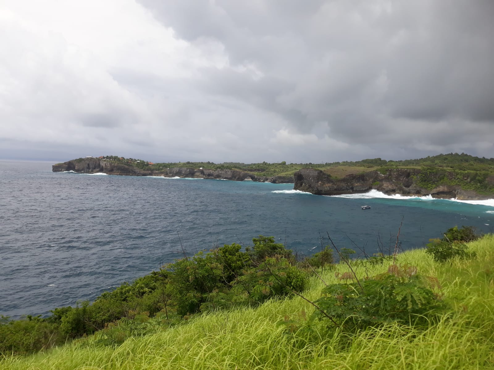 pantai lumangan dan bulian