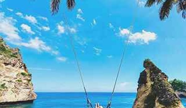 Diamond Beach Nusa Penida Explore Bali