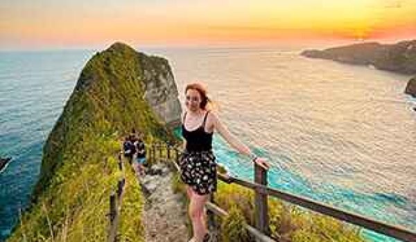 Menjelajahi Pesona Kelingking Beach di Nusa Penida yang Bikin Hati Bergetar 1 obyek wisata Kelingking Beach Nusa Penida Explore Bali
