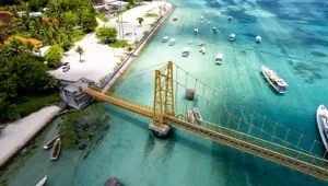 Jembatan Kuning Nusa Ceningan NusaLembongan Nusa Penida Explore